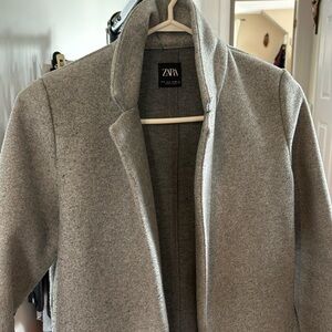 Grey coat (Zara)